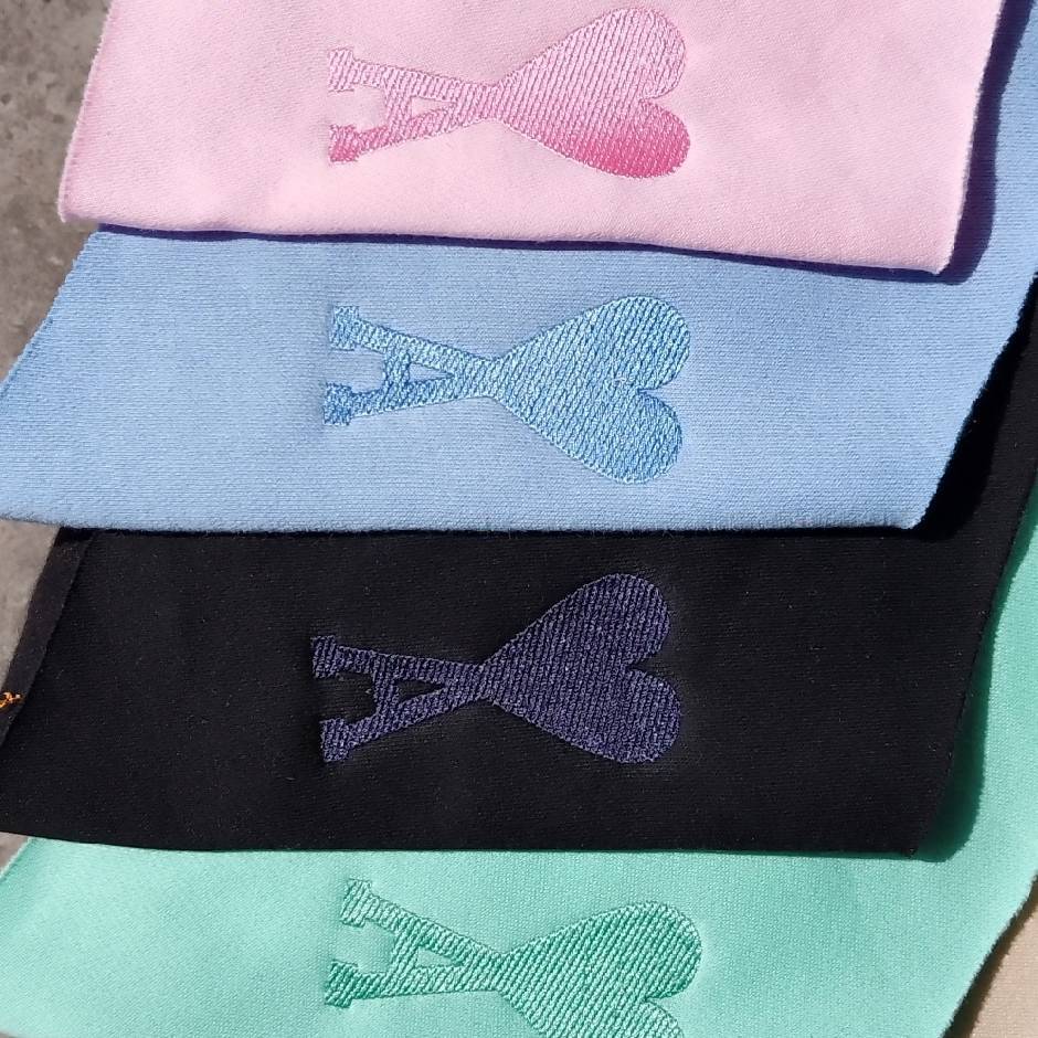 曾小姐报单号（此微信不收款） 1 档口微信二维码及货源实拍