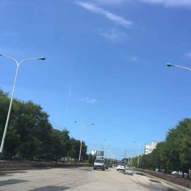 蓝天