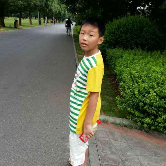 君哥