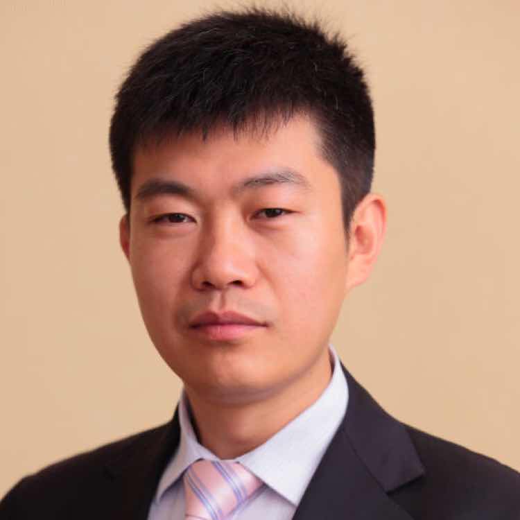 骑士…冯俊