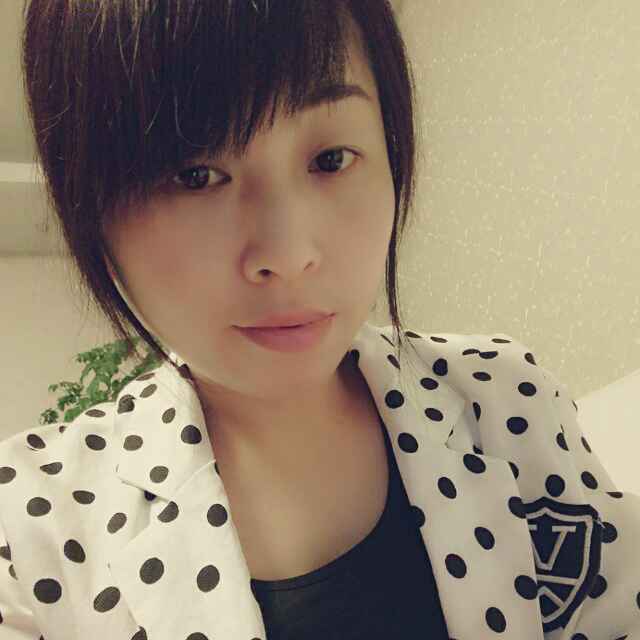 李丽