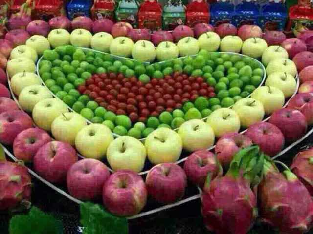 骑着小猪追宝马