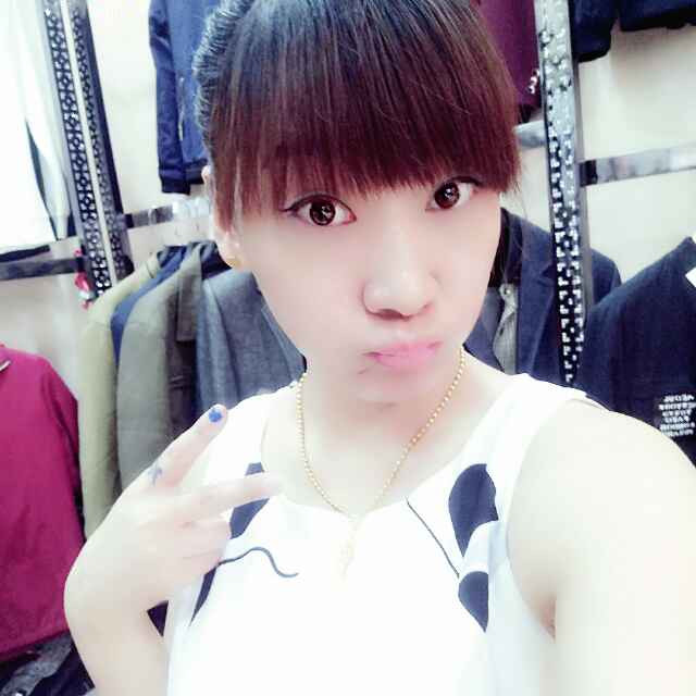小海豚_32360228