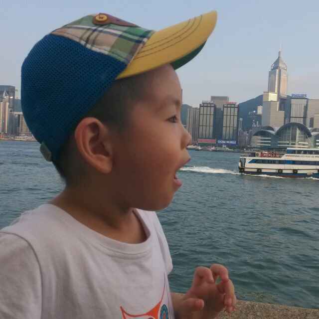 丑丑_9163