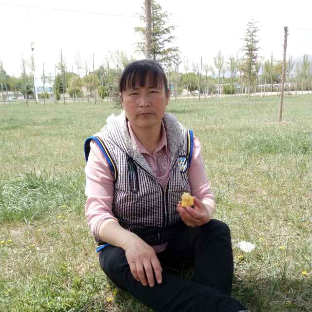 童世莲
