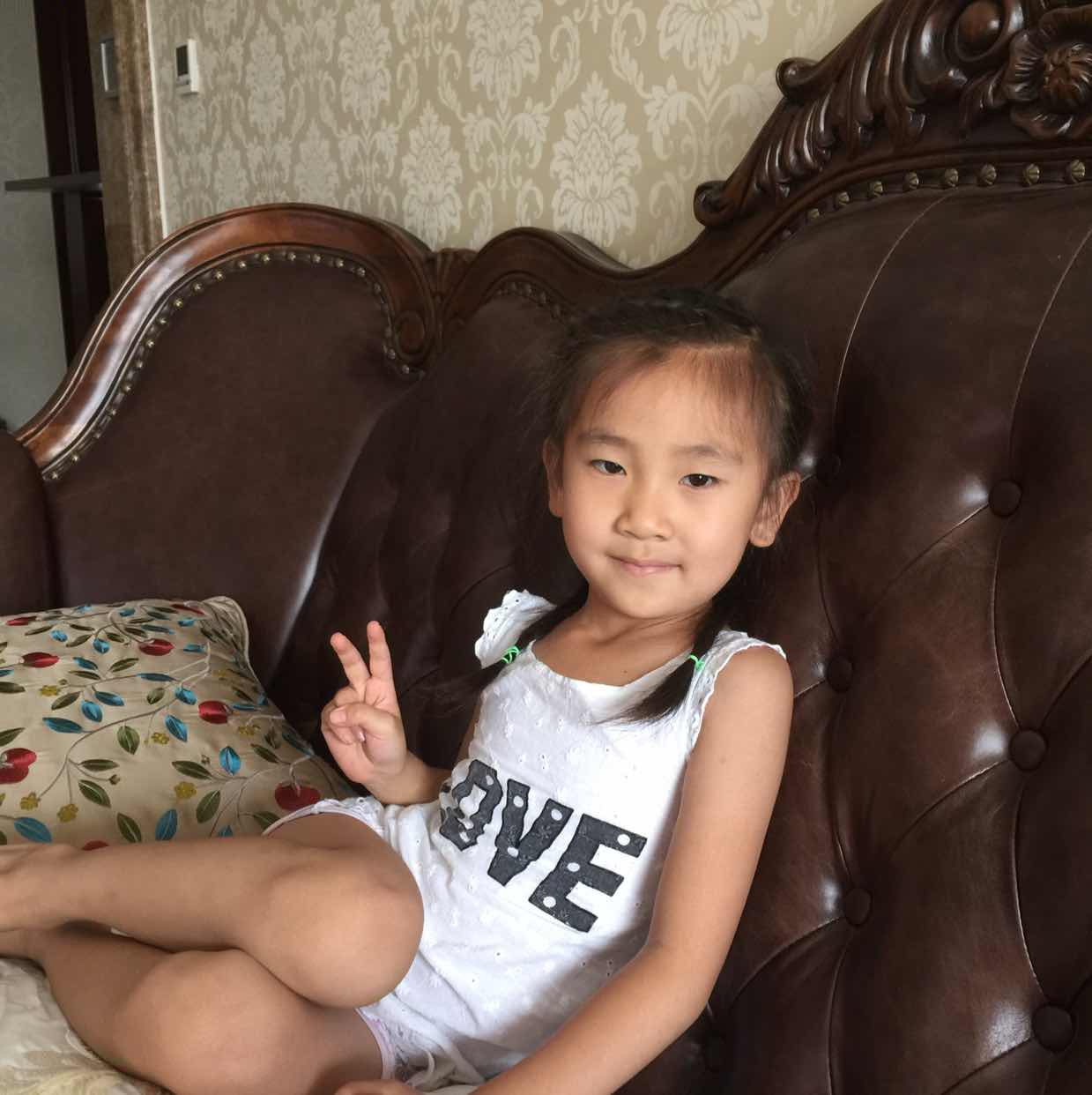 卢婷婷妈(齐应萍)