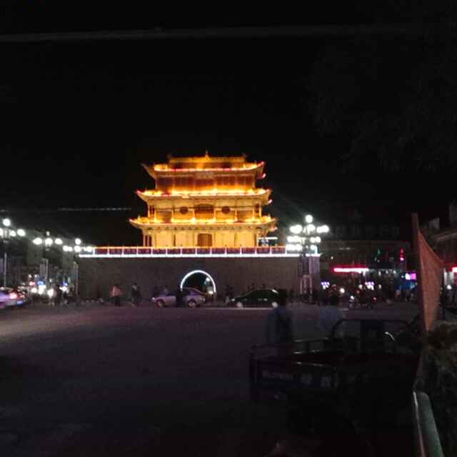 骄天