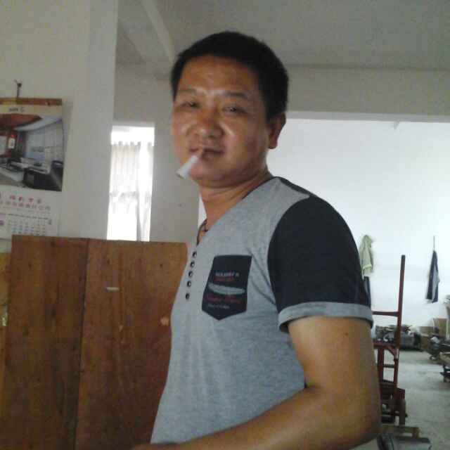 小勇勇
