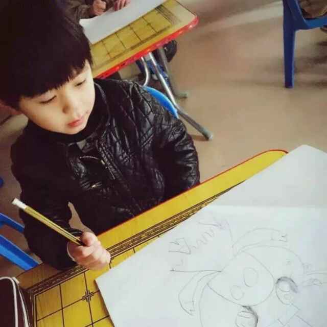 假装淡定