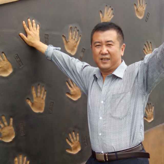 郑健