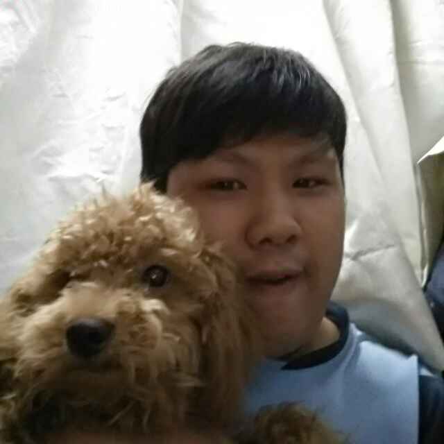 黄俊生