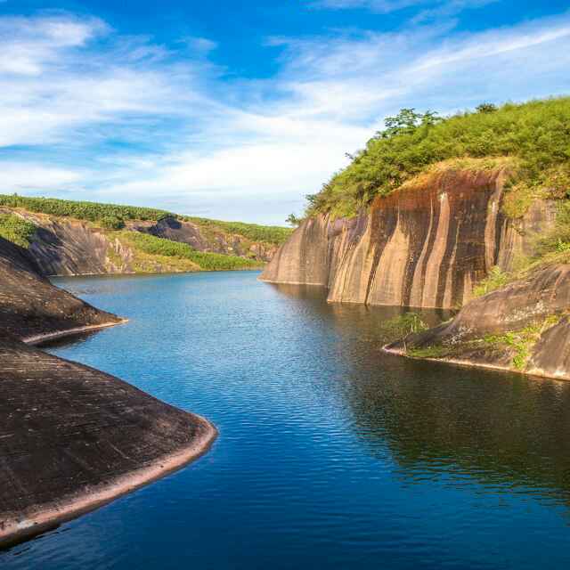 二傻（尹绍军）