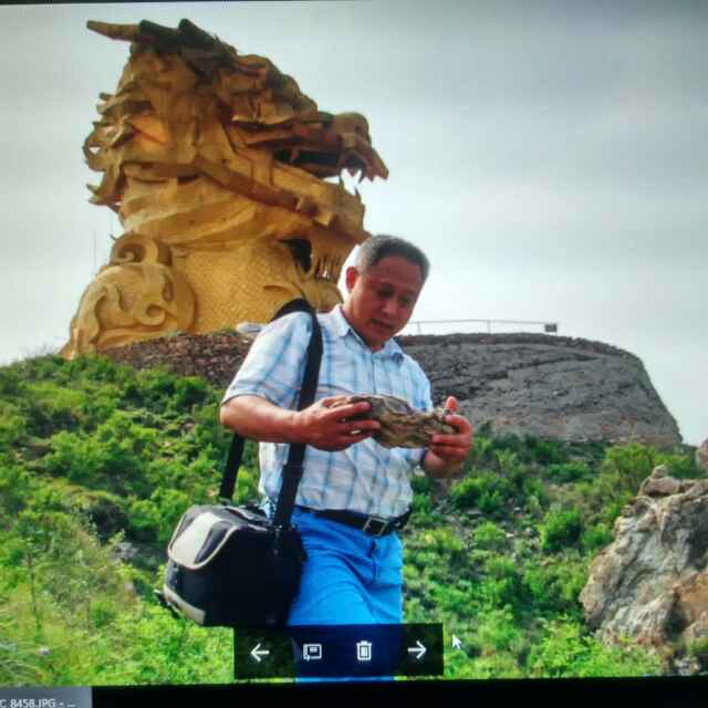 王明伟