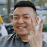 小龙哥很深情