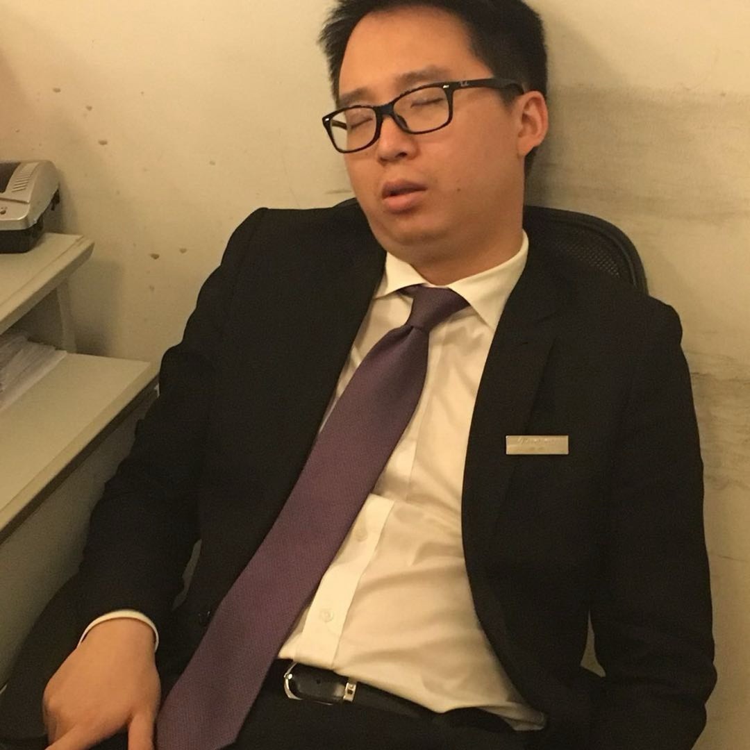 好热的黄彬