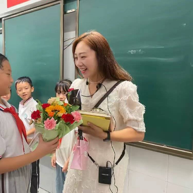 东方老师的日常