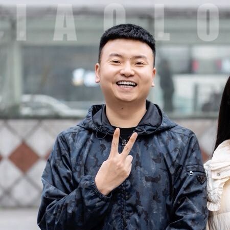 等等阿龙1