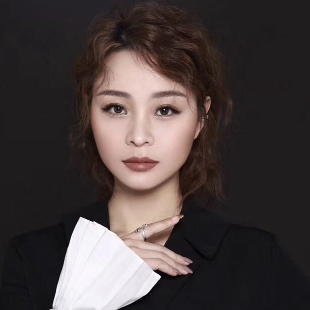 艾瑞老师琢妆美学