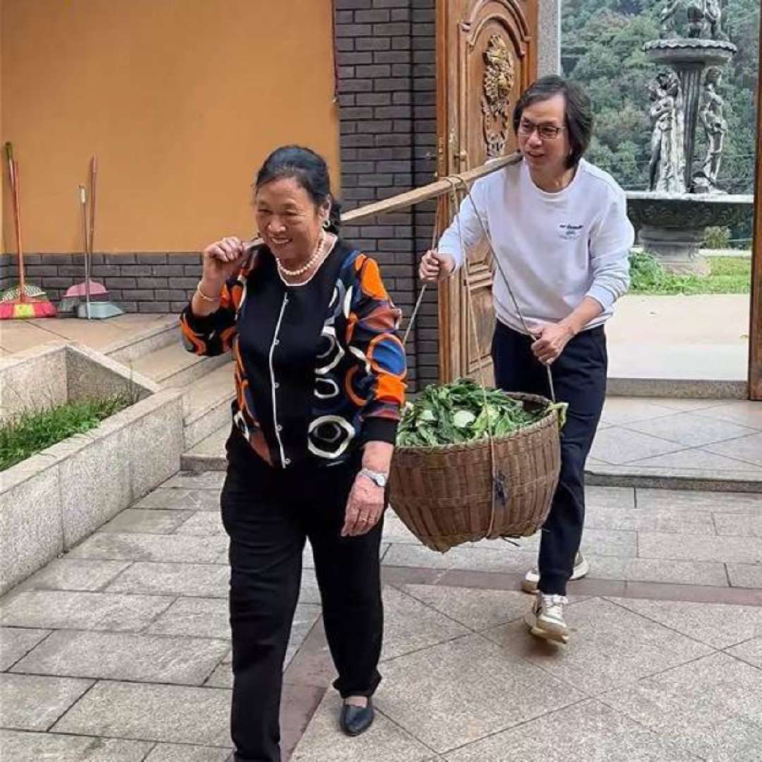 瑛派儿黄总日常