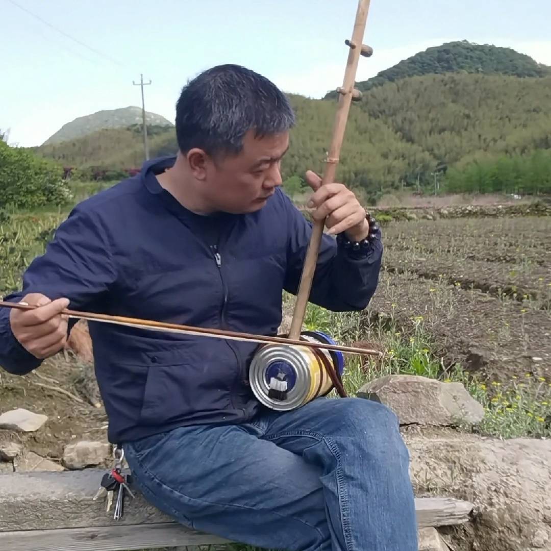 农村二胡