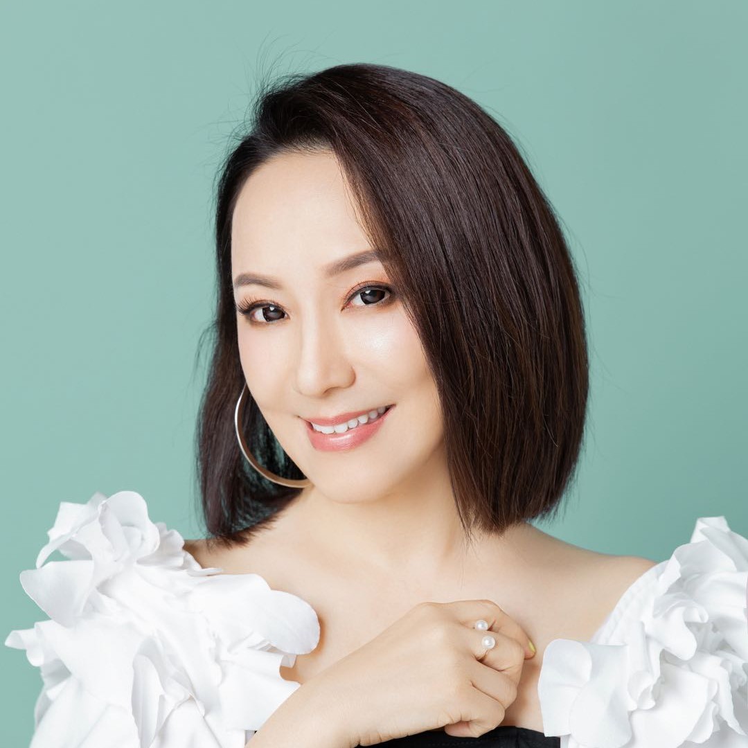 歌手演员周艳泓