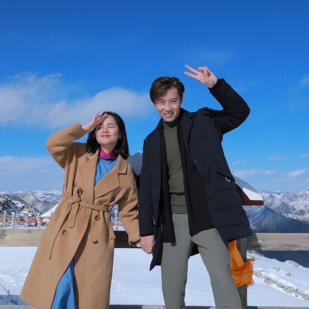 海南惠惠和藏族曲拥