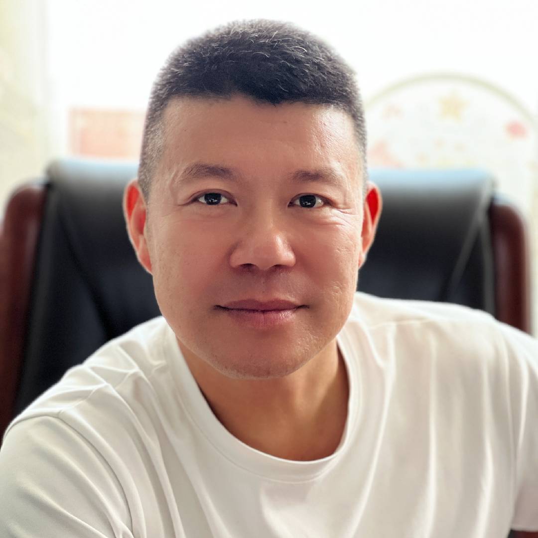 育英小飞侠张博校长