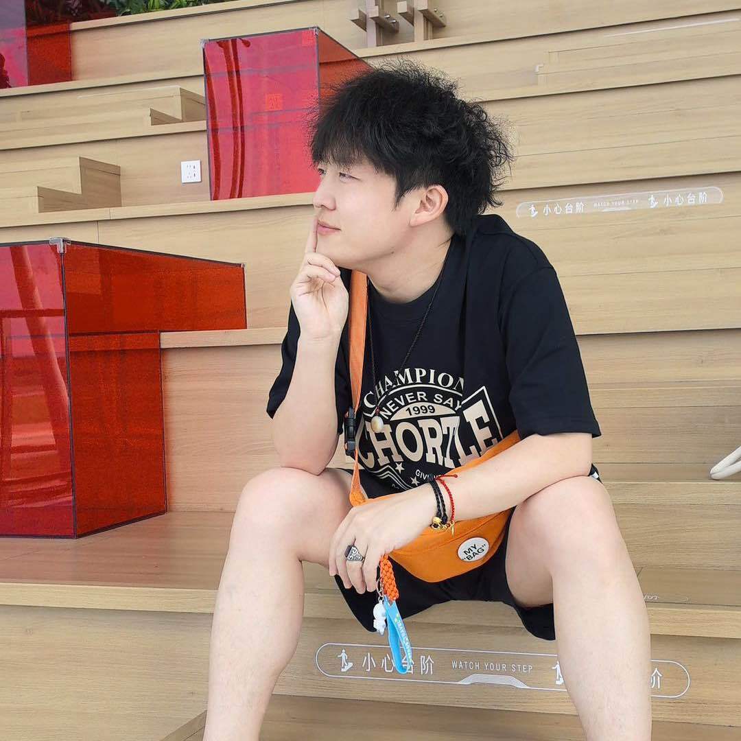 艾大超本超