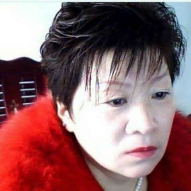 我是双胞胎姐妹李姐