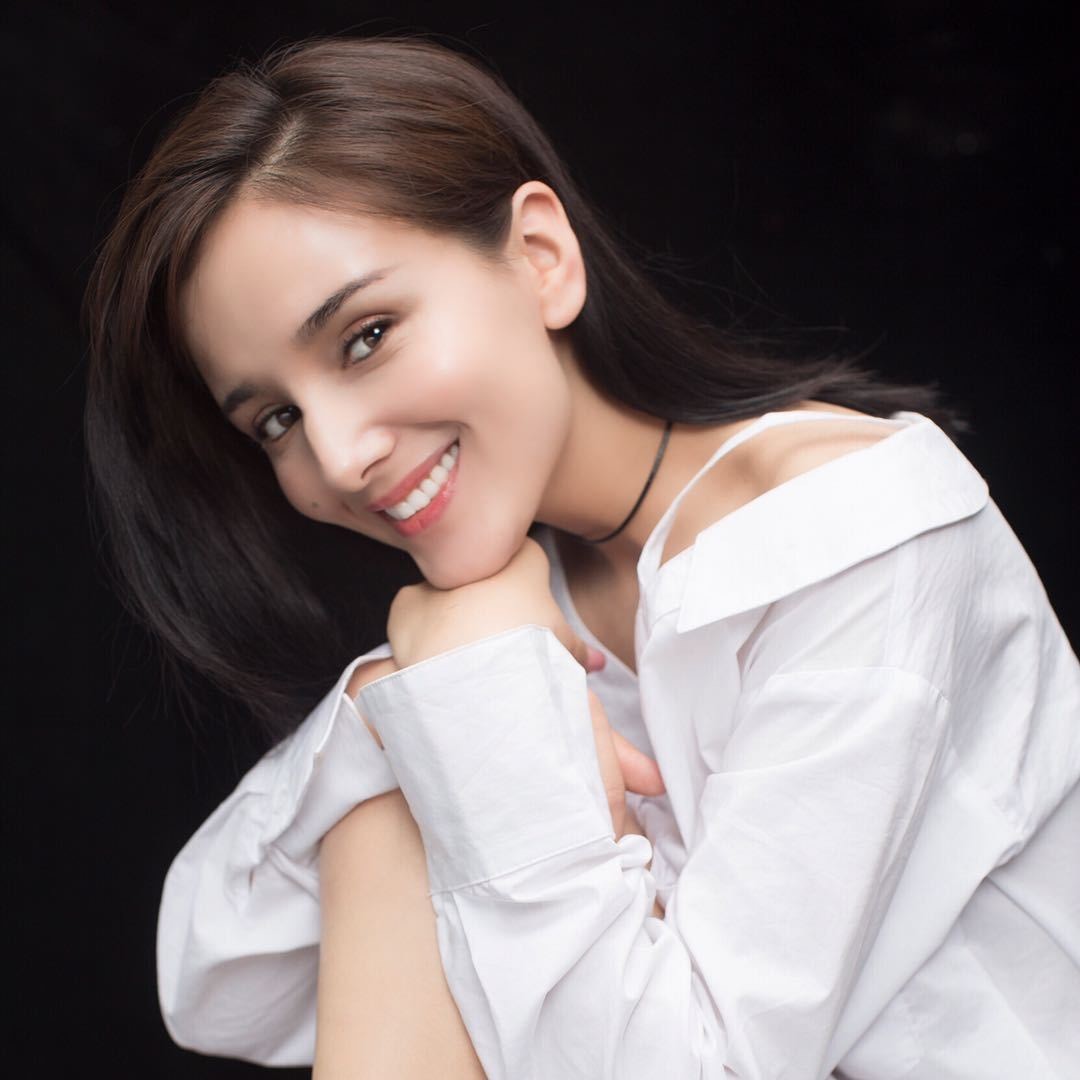 奈丽nari演员