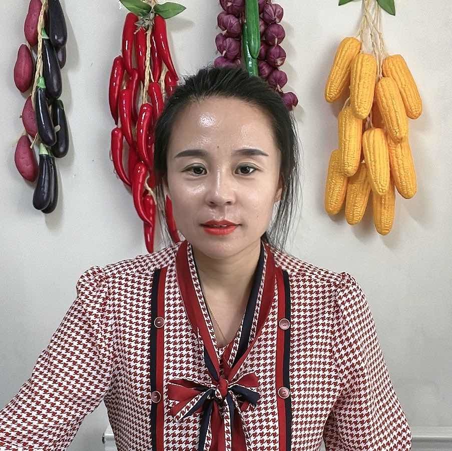 曲小凤爱美食