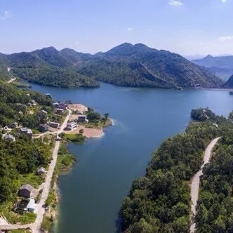 远山坡