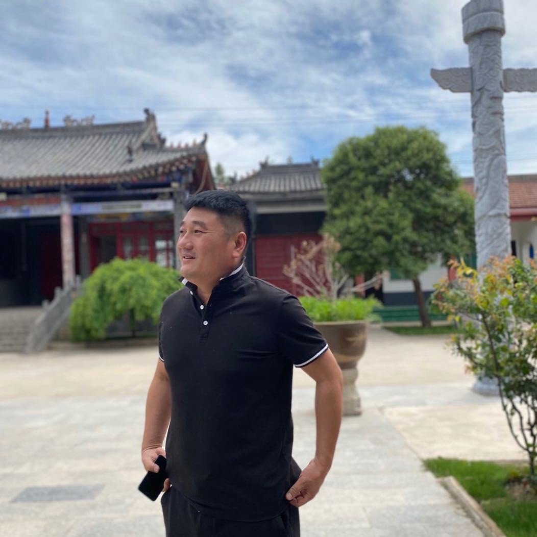 少林洪磊