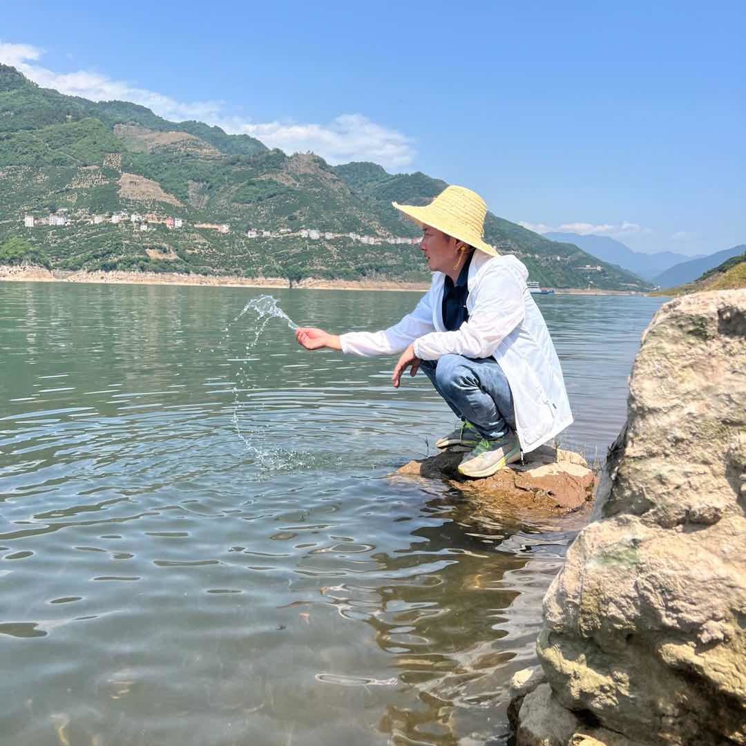 张小锦-返乡助农