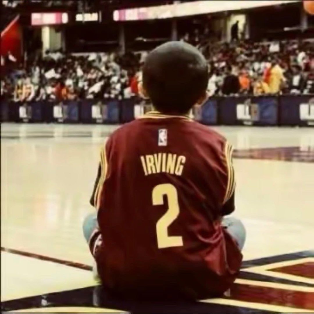 上篮拉杆闪了腰