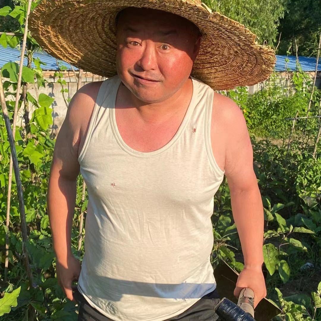 傻强爱爬坡