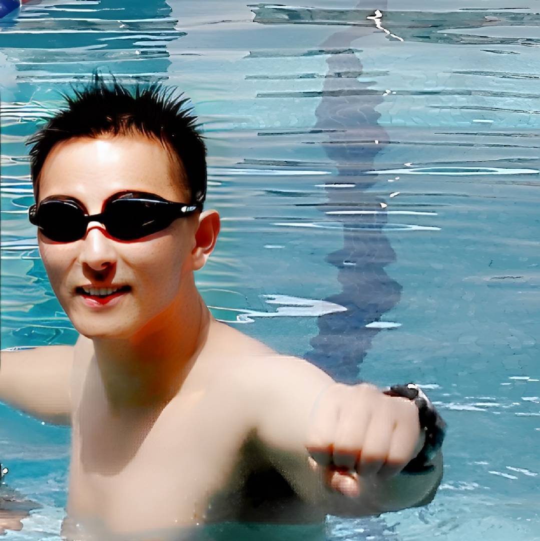 泳帅教游泳