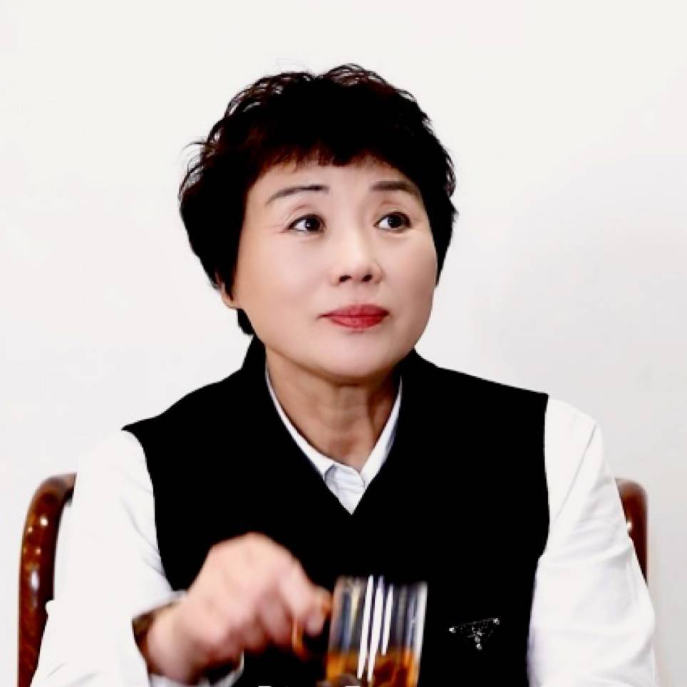 老巩闲不住