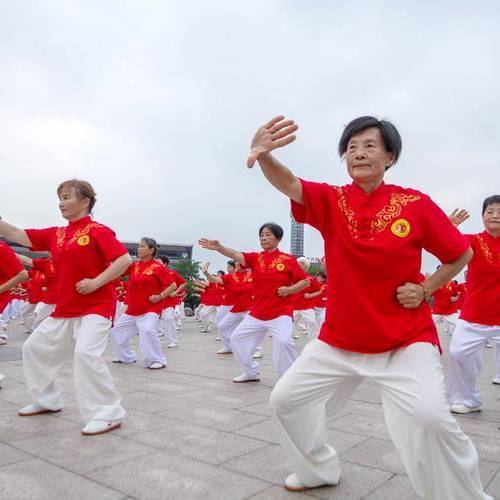 健步奶奶