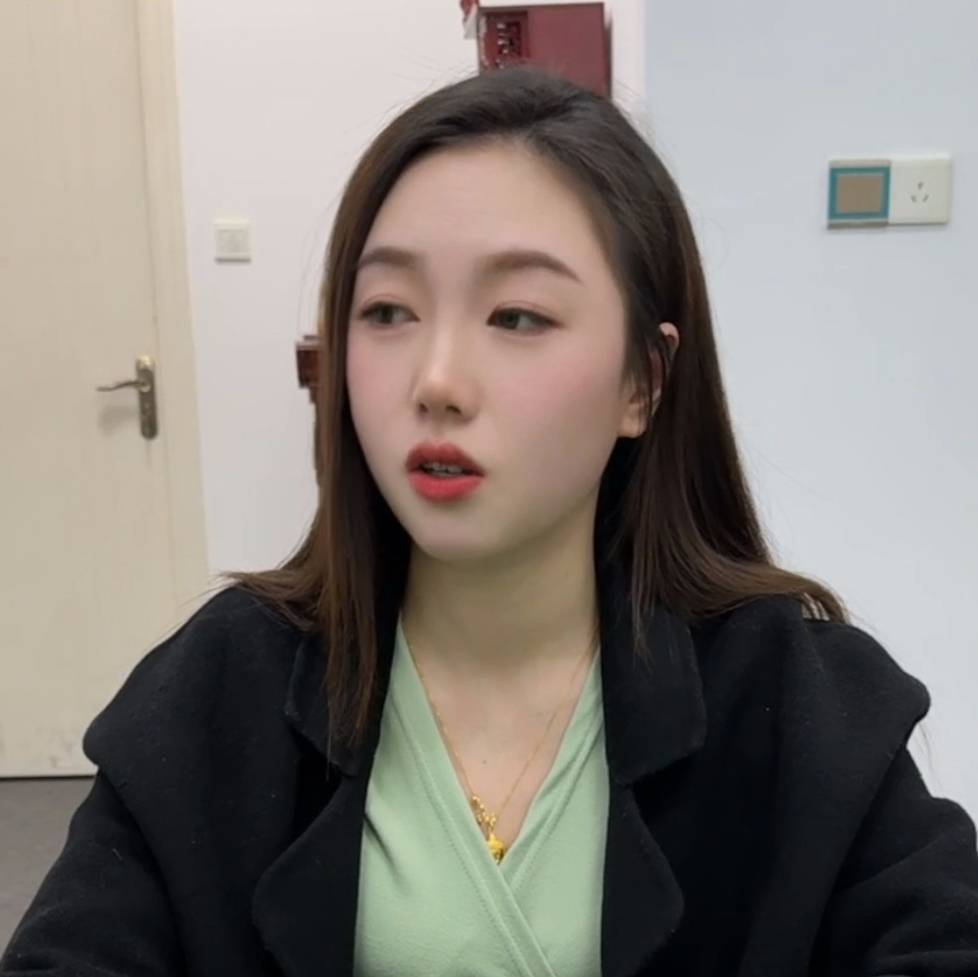 我是DY万初六