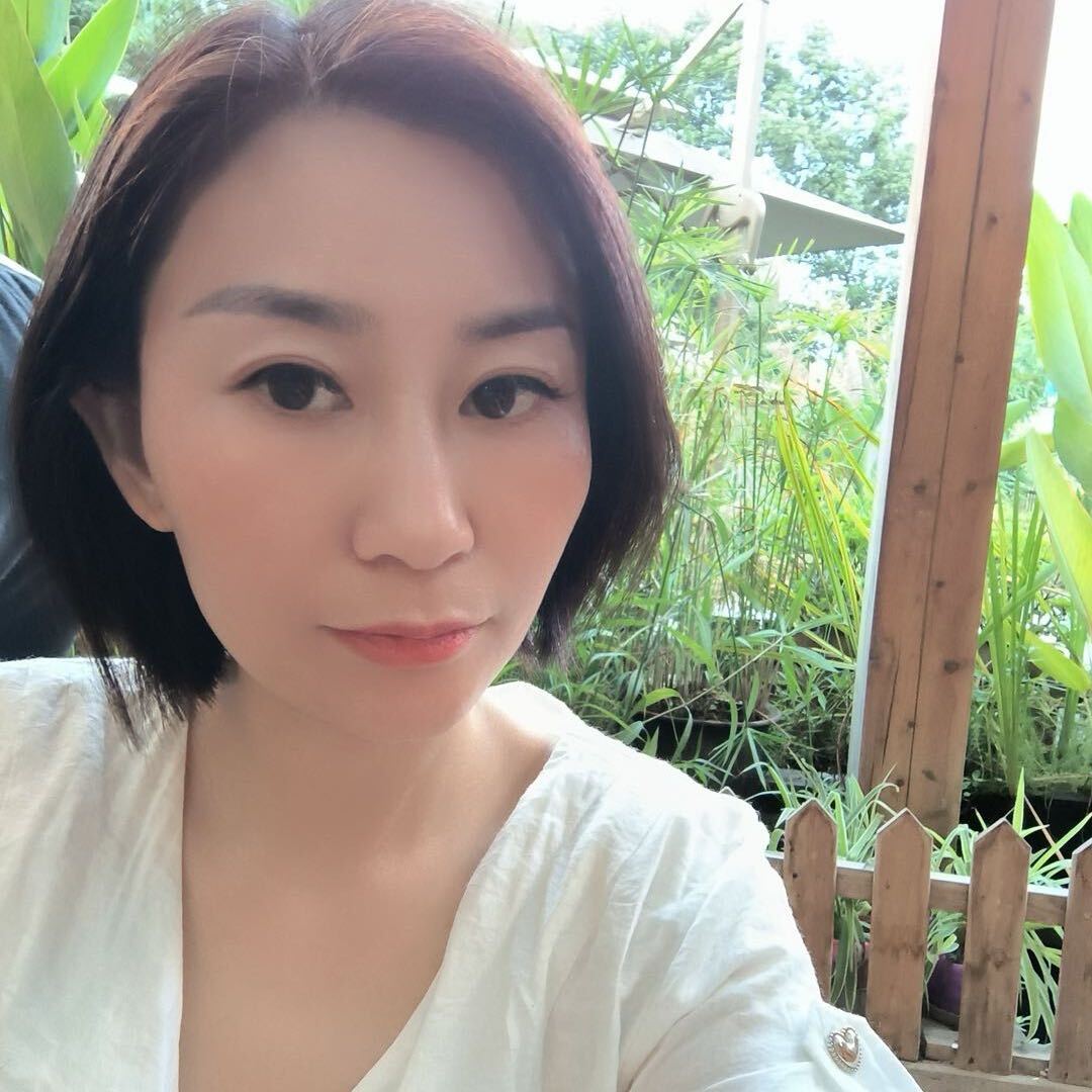 洪萁