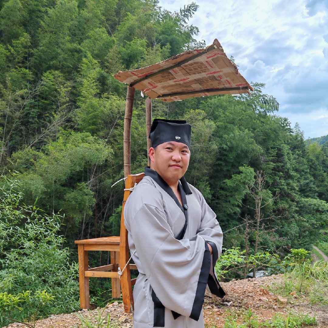 罗铁头正能量