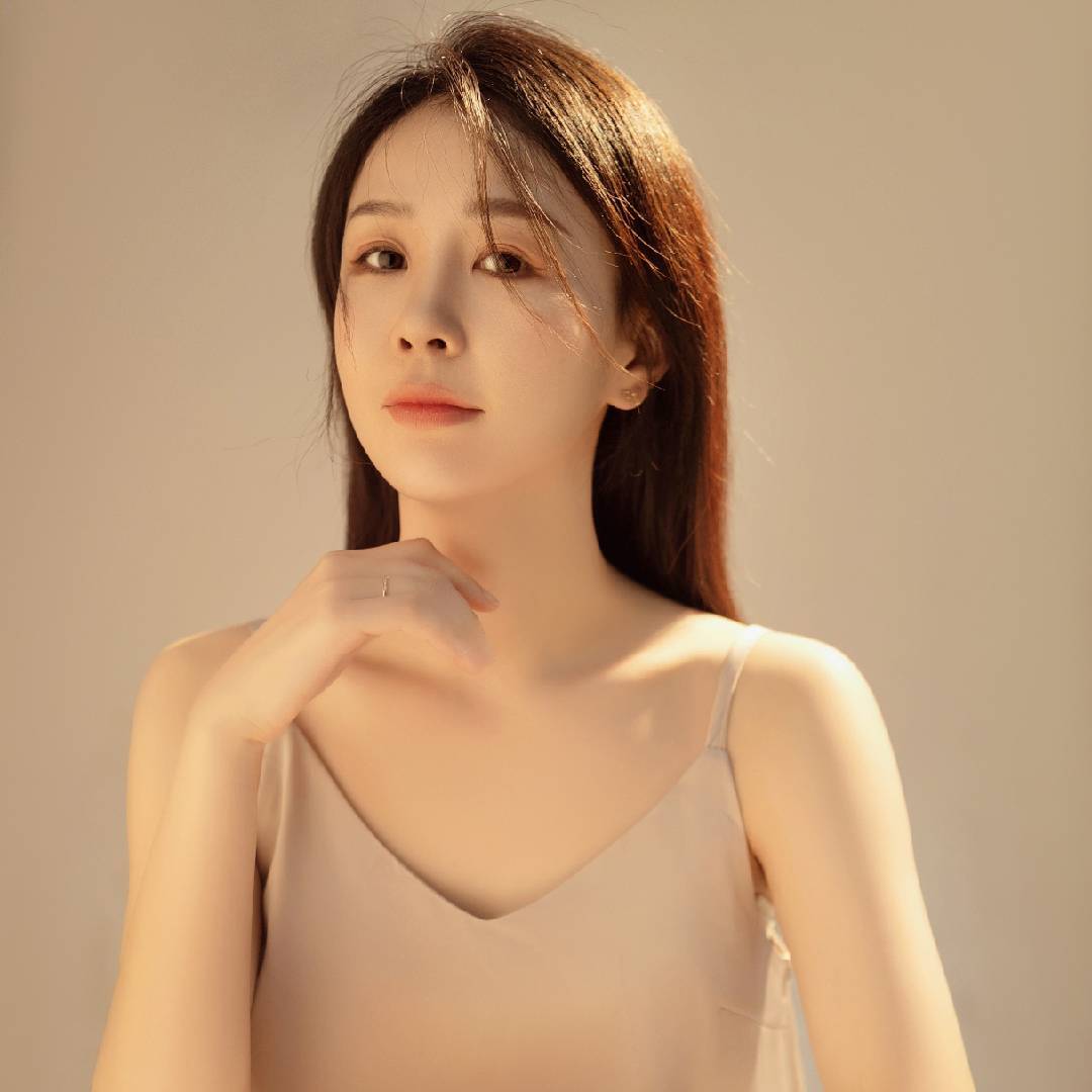 橡树湾欢乐广场老板服饰店