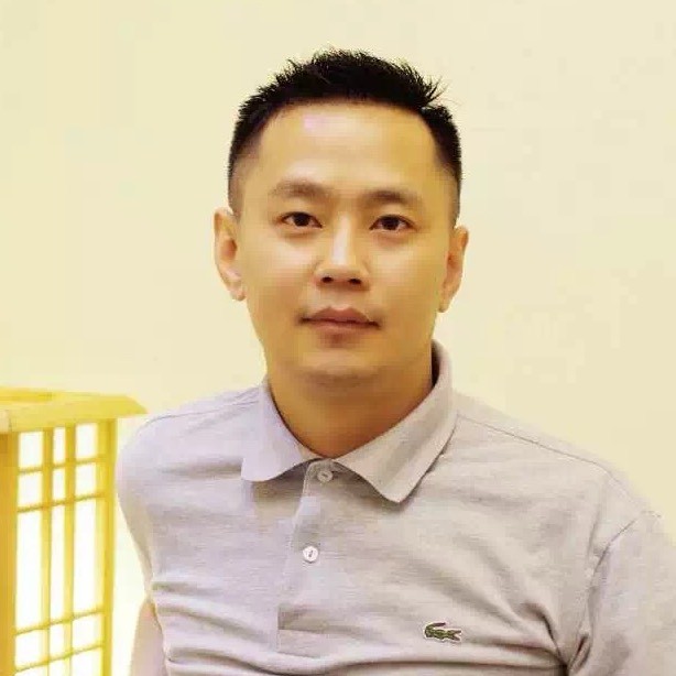 强哥吃贵州