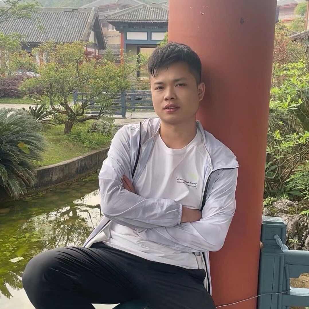 就是小韦呀