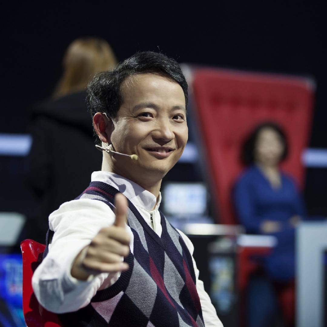 崔万志品牌服装