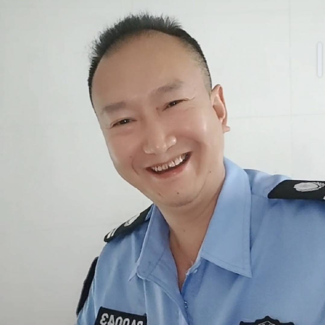 鲁哥的日常生活记录