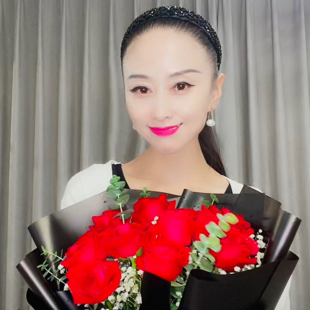 龙妹健身