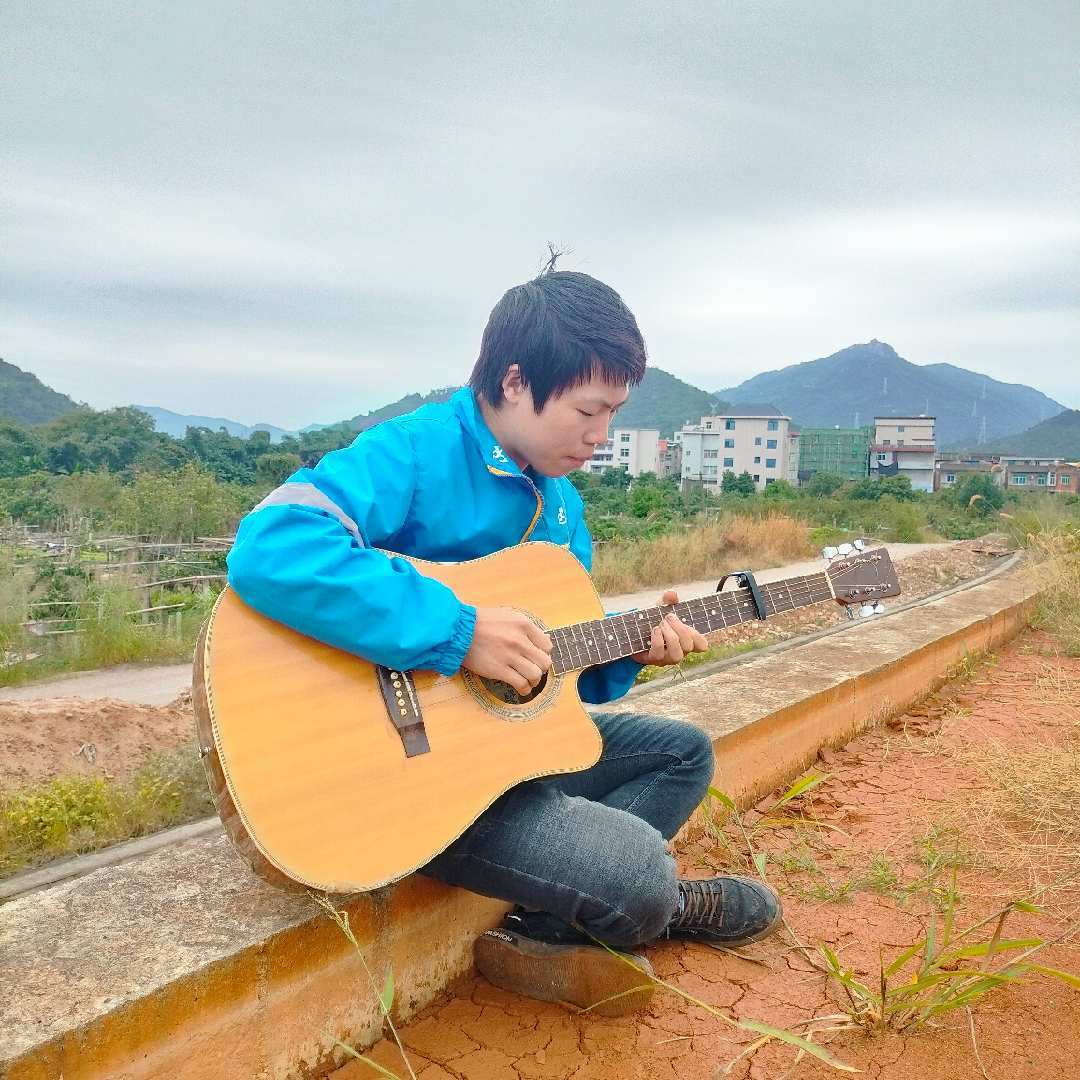 艺术家哲新