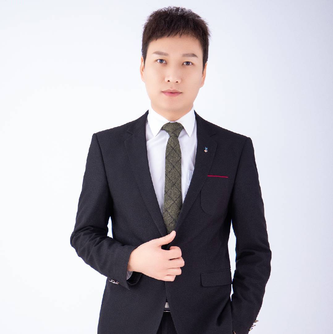 视频号黑马榜情感排行榜第3名undefined,飙升值95.6,新榜指数668.7,新增作品数14,总推荐数9350,平均推荐数667.9,最高推荐数5253